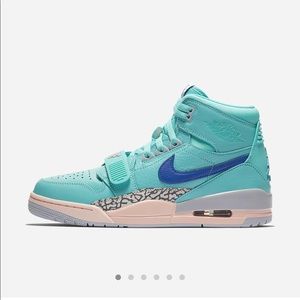 Meet your Posher, Thomas